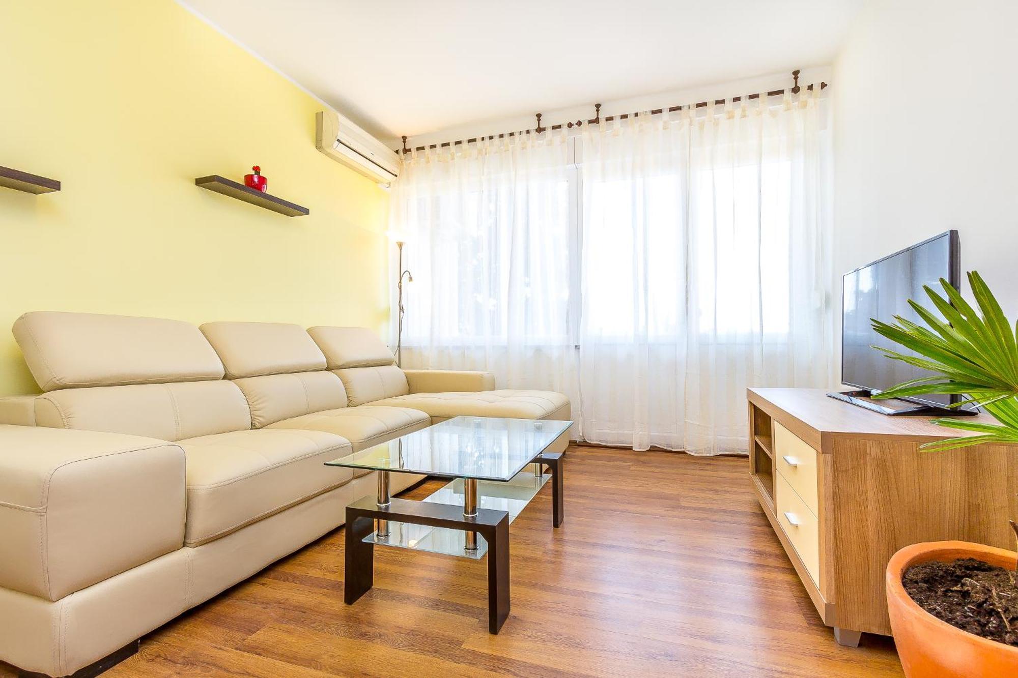 Penthouse Castropola Apartment Exterior foto